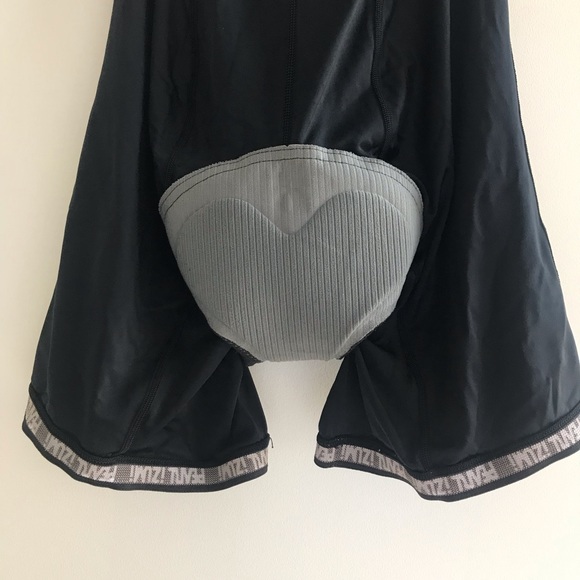 Pearl Izumi Padded Cycling Peloton Shorts - Picture 8 of 9